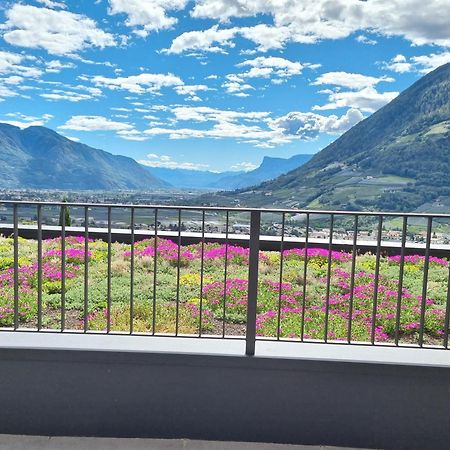 Apartments Lichtenberg Лагундо Екстериор снимка