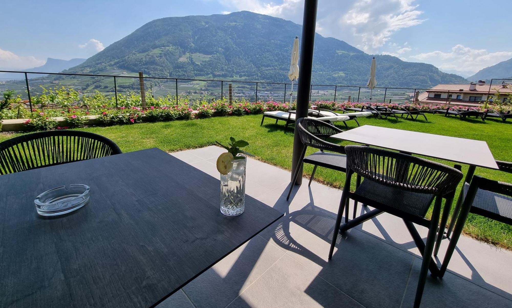 Apartments Lichtenberg Лагундо Екстериор снимка