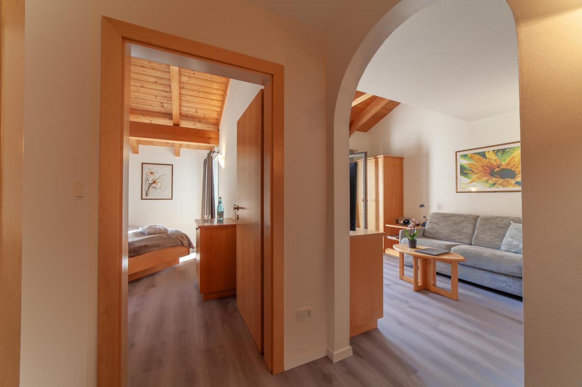 Apartments Lichtenberg Лагундо Екстериор снимка